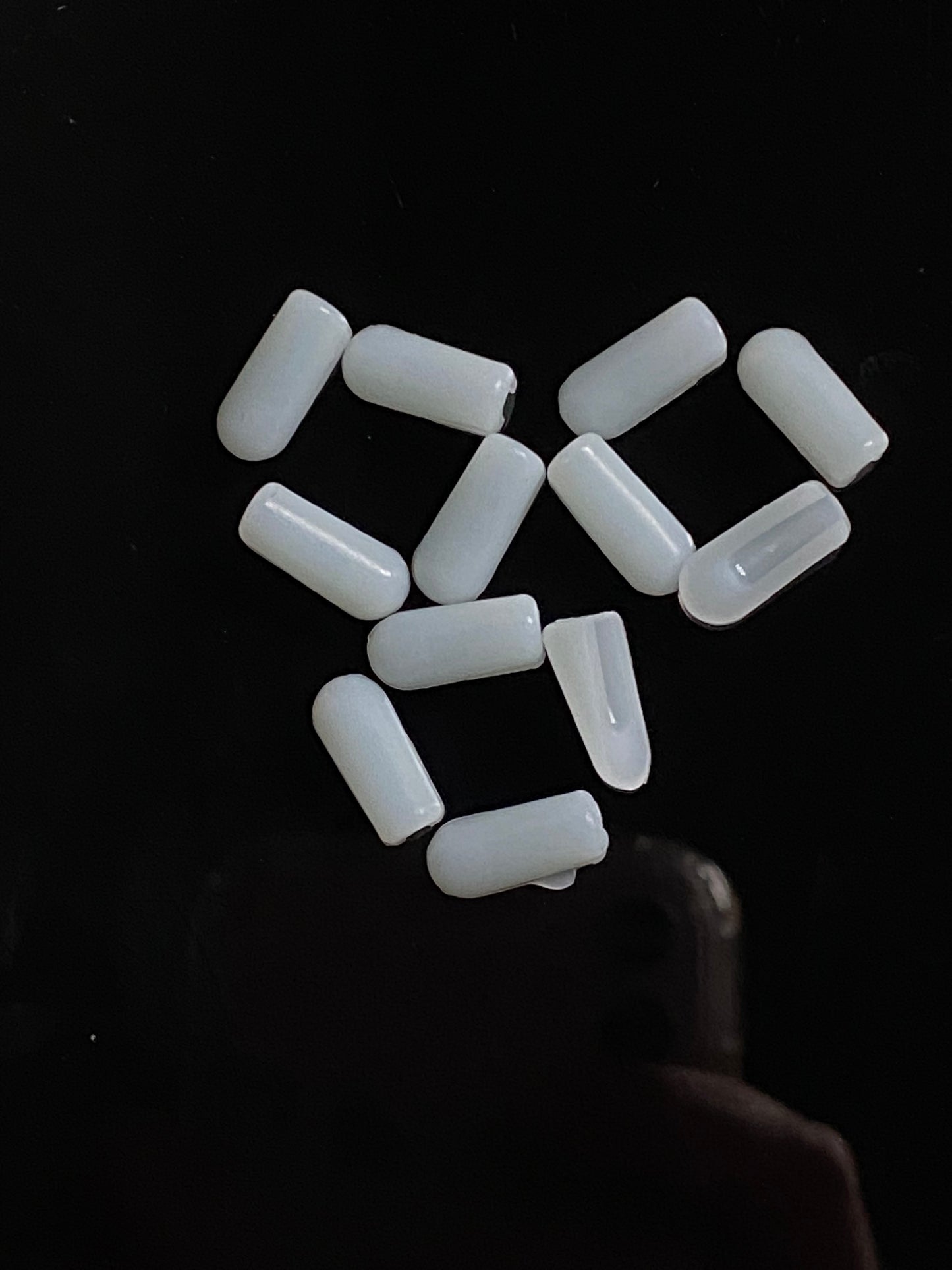 ice bleu end caps, arranged into perfect ice cubes (lol)