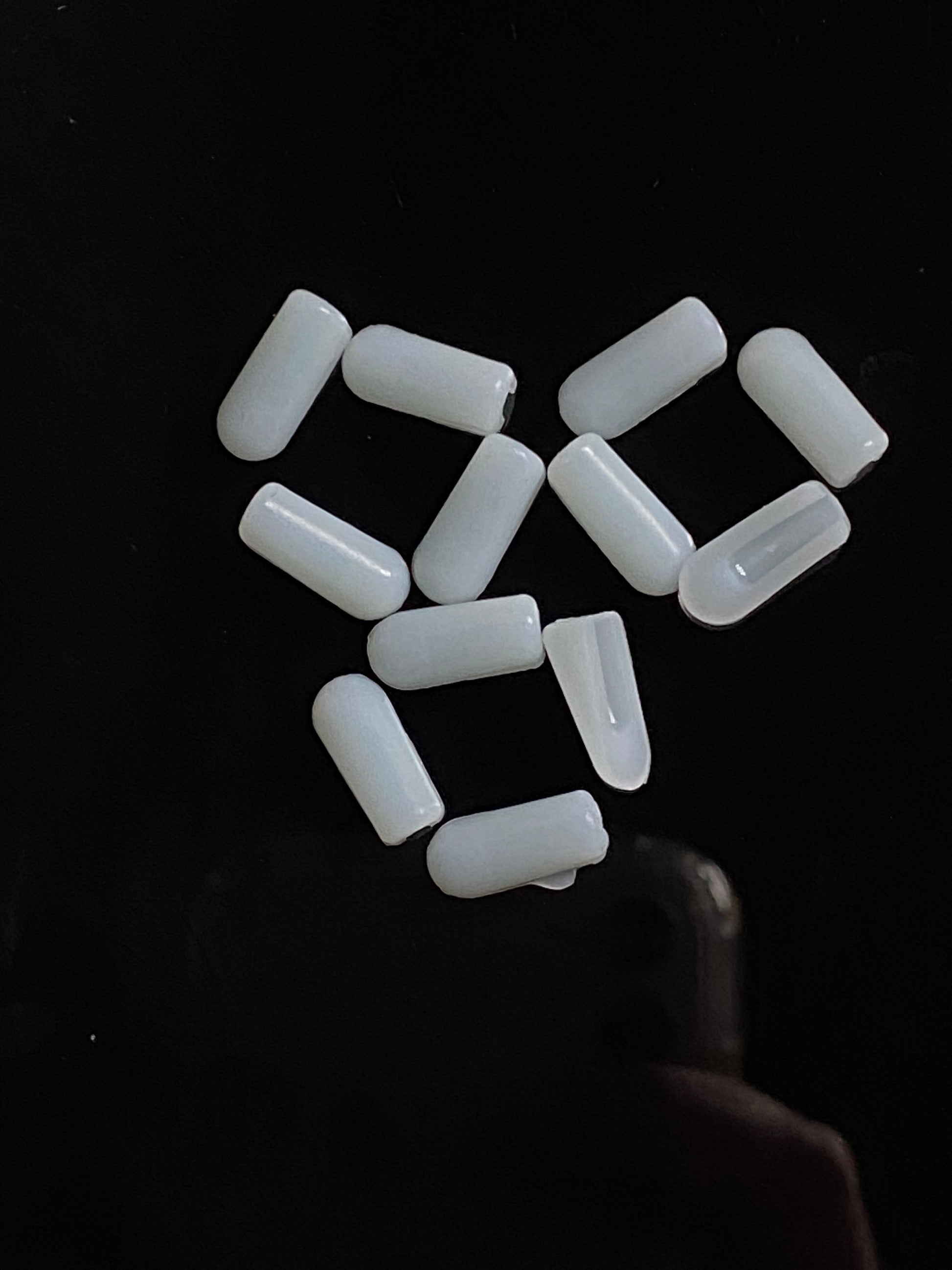 ice bleu end caps, arranged into perfect ice cubes (lol)