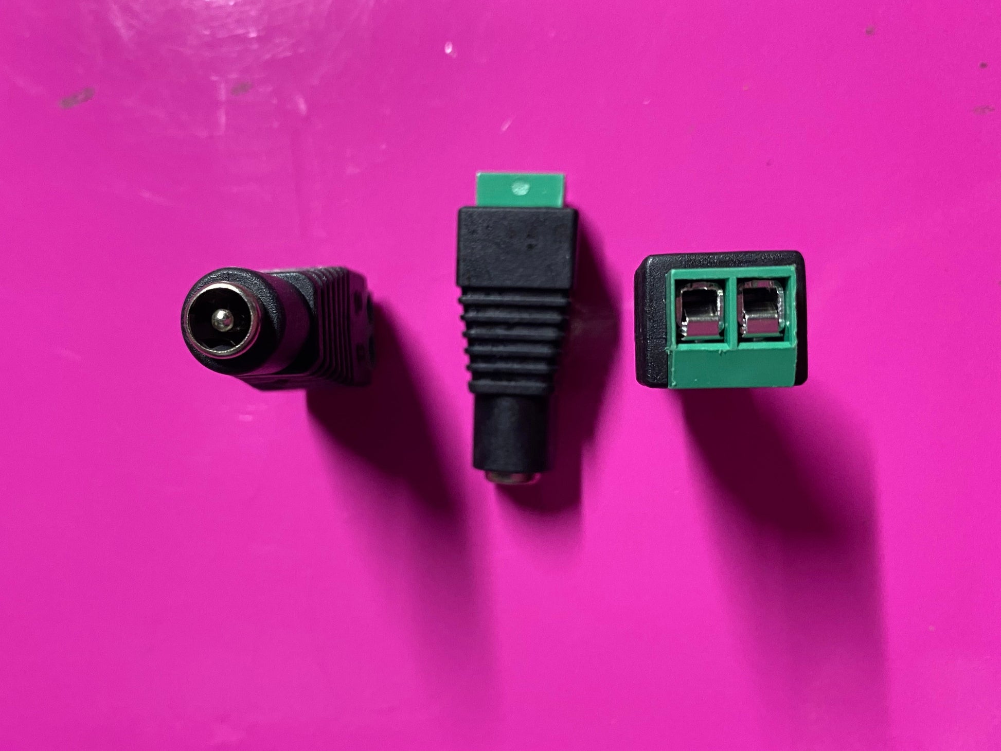 female connectors view from all sides