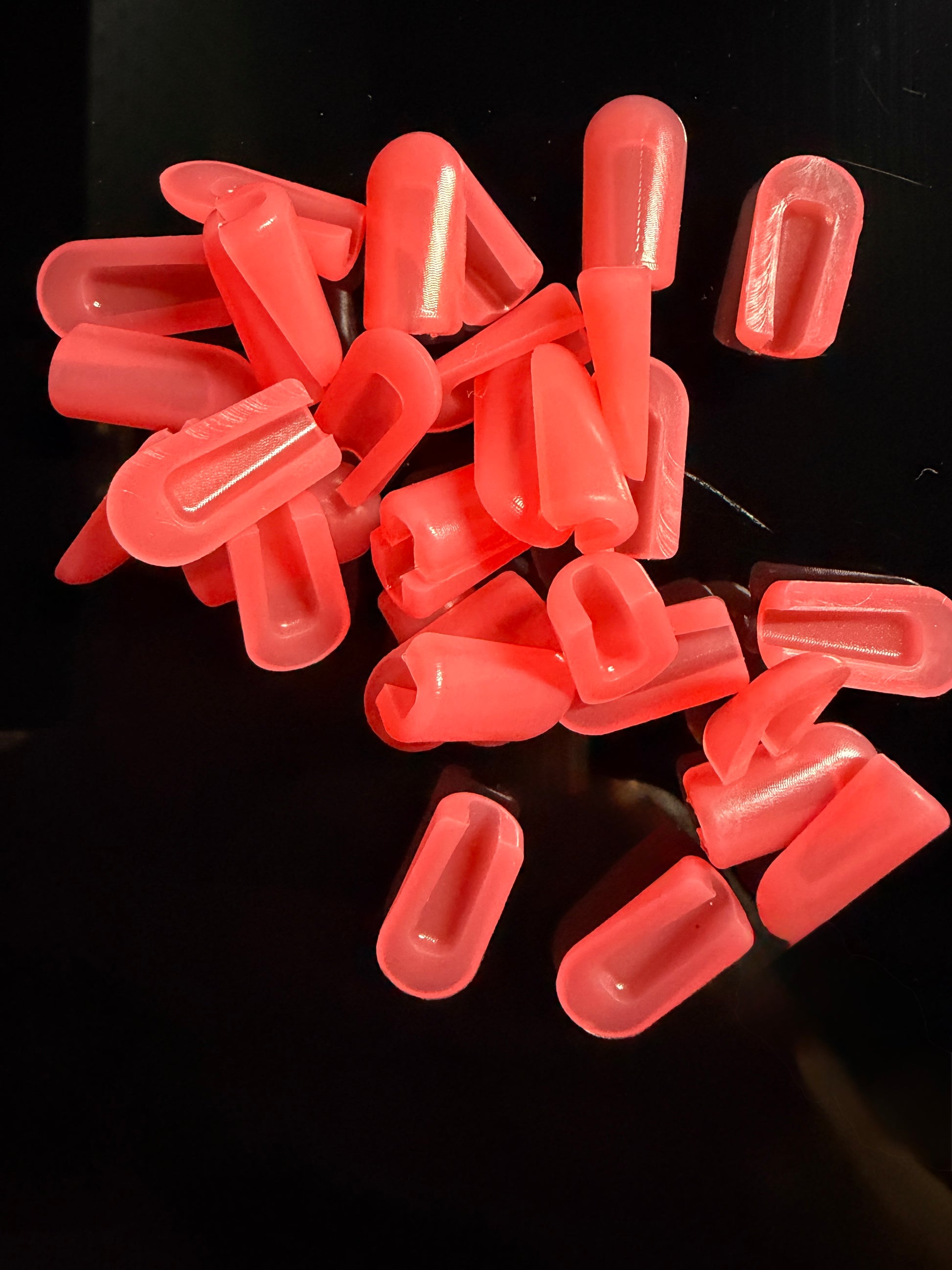 8*16m red end caps